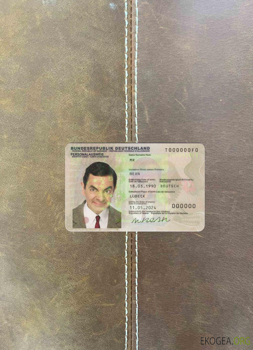 Allemagne ID photolook AVANT